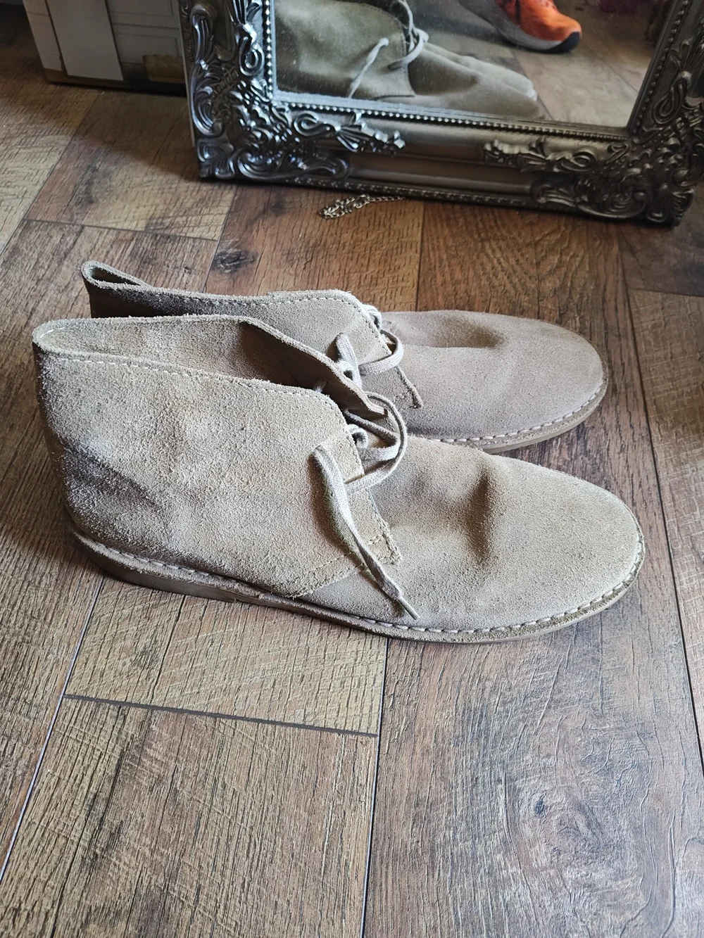 Saks Fifth Avenue Tan Suede Chukka Boots 10.5